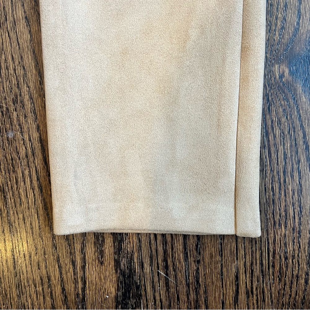 Wilfred (Aritzia) Faux Suede Brown Pants straight leg size 2 - Picture 6 of 8